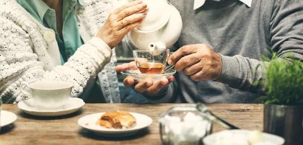 Neuroimaging Study Reveals Habitual Tea Drinkers Have Improved Cognitive Function