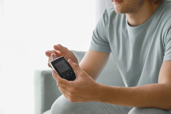 New study reveals low-carb diet combined with medical visits may improve type 2 diabetes